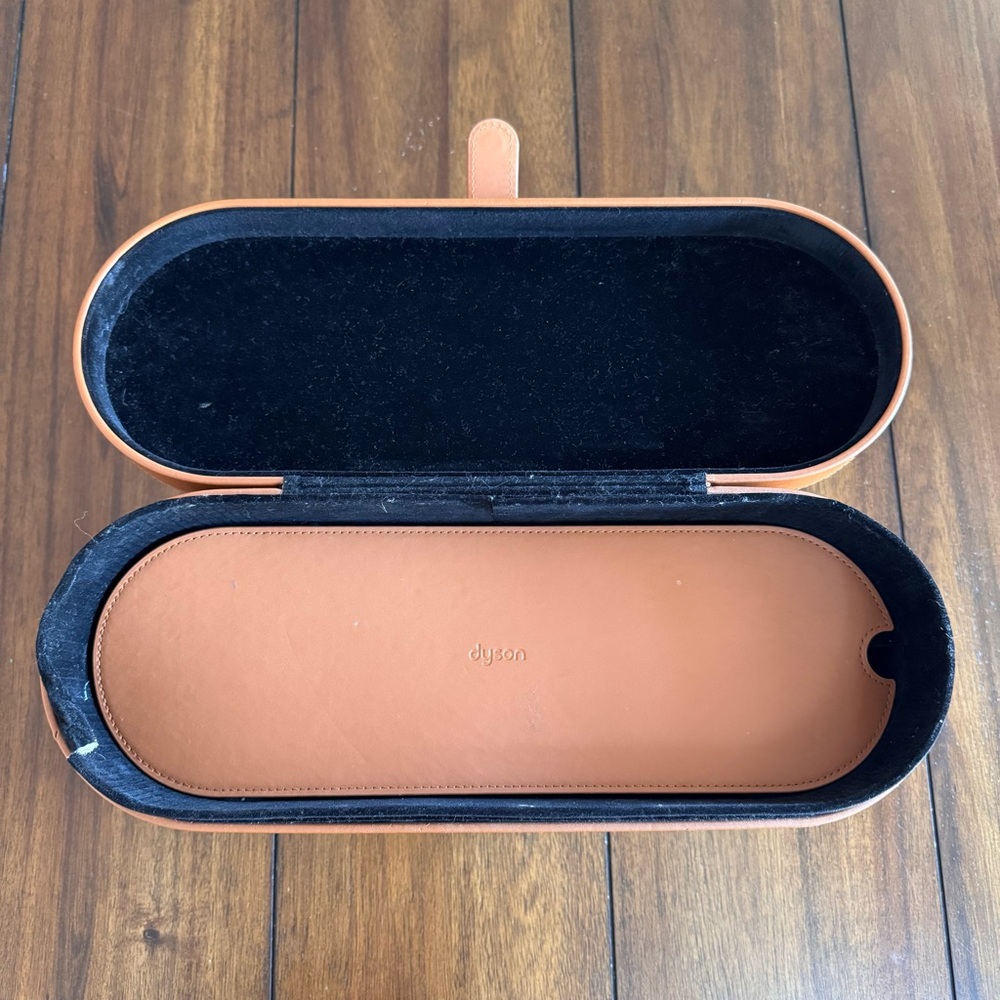 Dyson‎ Airwrap Styler Leather Large Storage Hard Box Brown Traveling Case Only - Picture 4 of 9